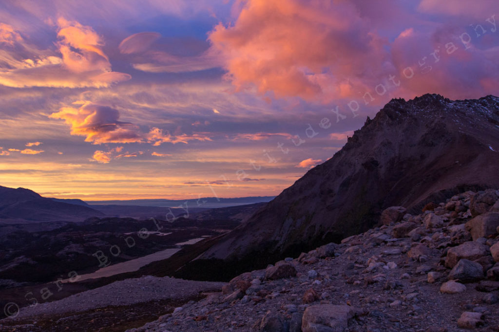 Lagunadelostres-sunrisebehind-forblogwithwater